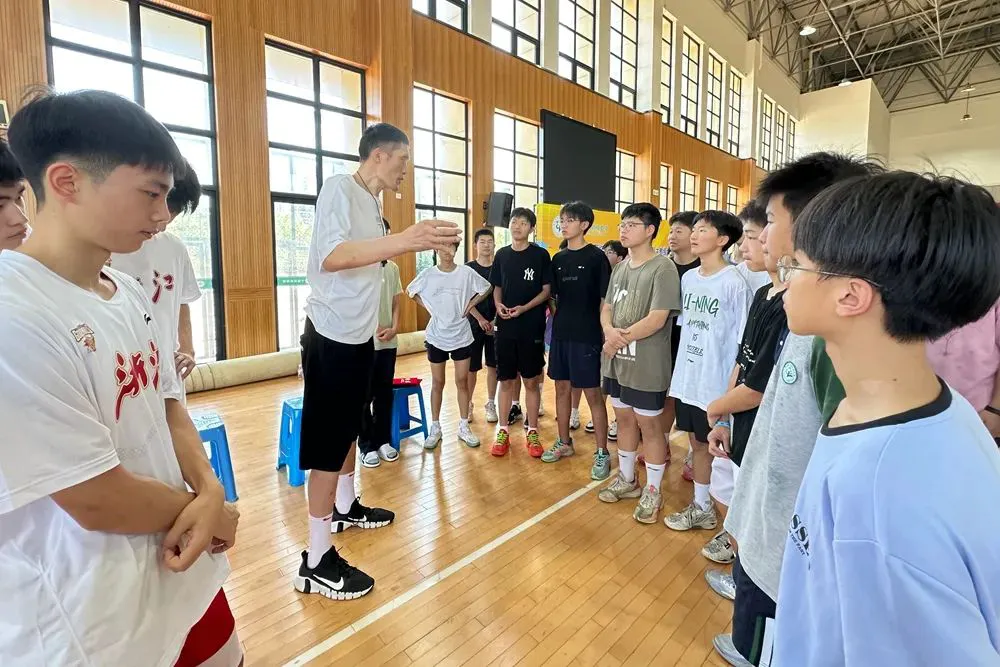 元宇宙对于青少年篮球运动员的发展有哪些帮助_1